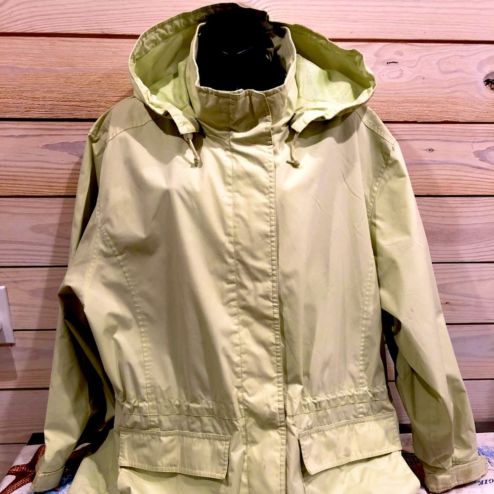 Pacific trails/ windbreaker size 2XL